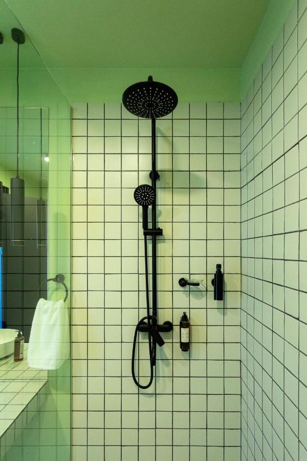 Castor & Pollux Hotel Тбилиси Экстерьер фото