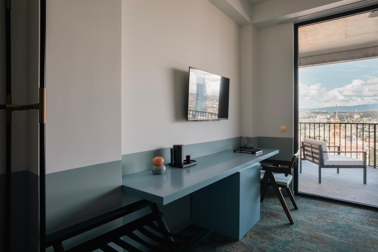 Castor & Pollux Hotel Тбилиси Экстерьер фото