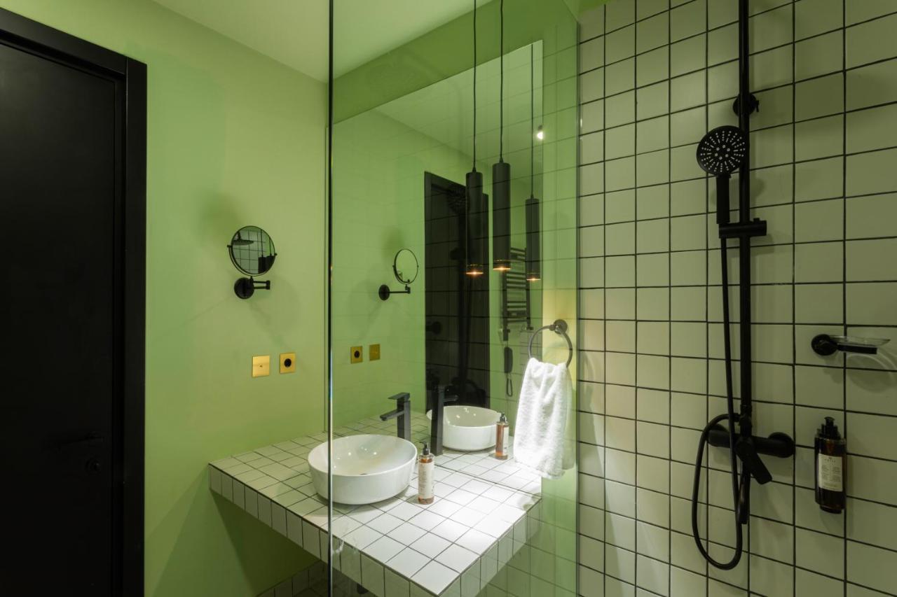 Castor & Pollux Hotel Тбилиси Экстерьер фото