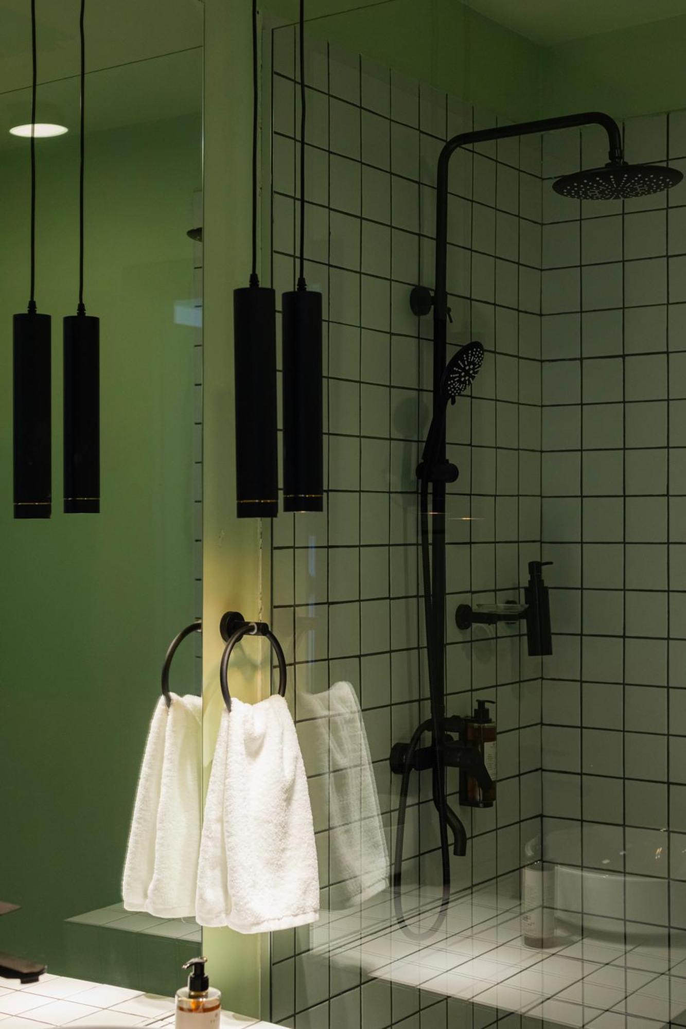 Castor & Pollux Hotel Тбилиси Экстерьер фото