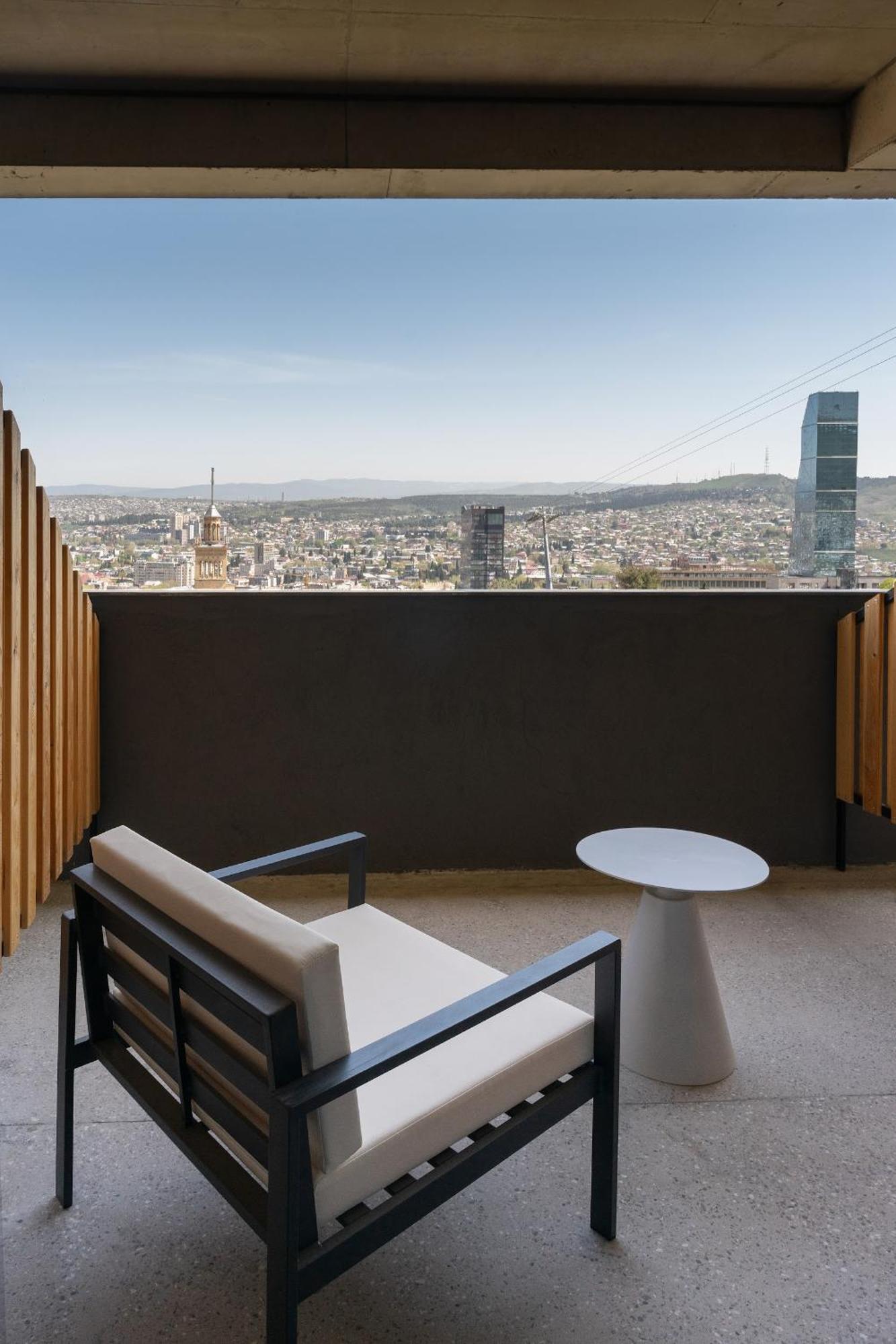 Castor & Pollux Hotel Тбилиси Экстерьер фото