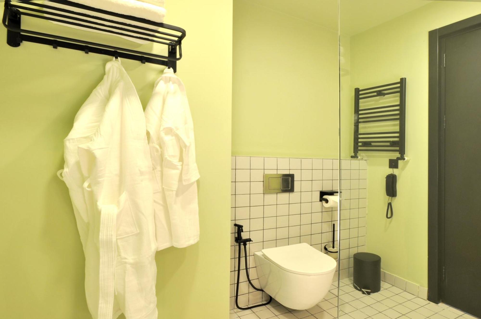 Castor & Pollux Hotel Тбилиси Экстерьер фото