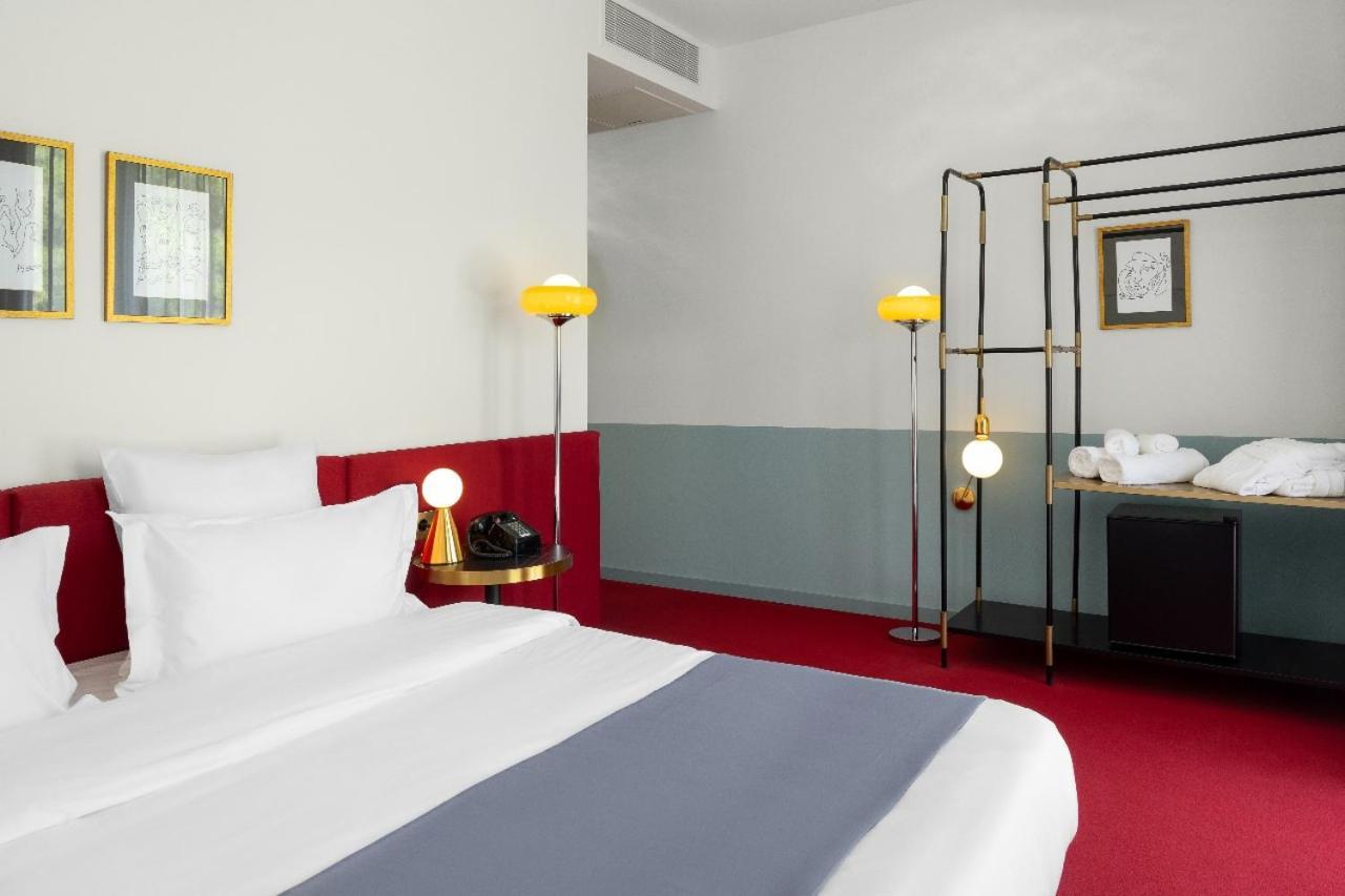 Castor & Pollux Hotel Тбилиси Экстерьер фото